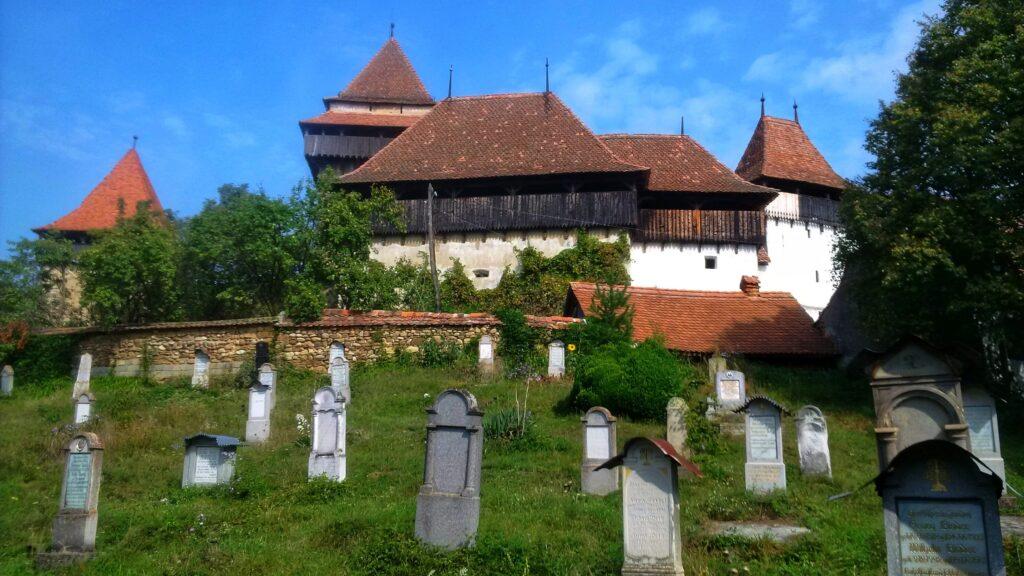 Viscri Fortified Church – the graveyard